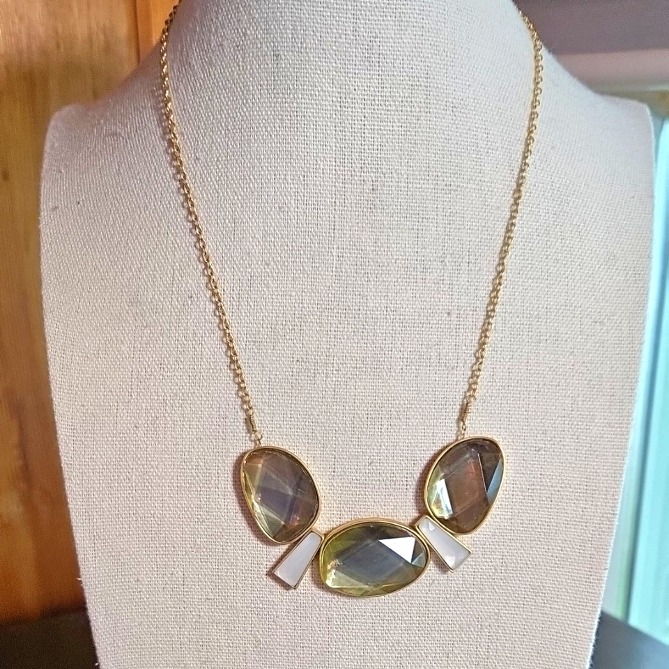 Spartina 449 Glass Stones Pull-Tie Necklace 38$